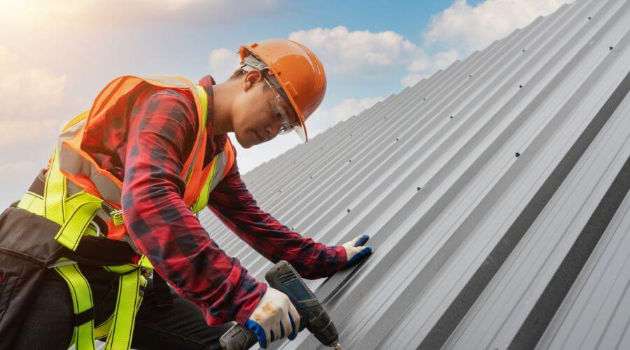 GAF certified roofer in Cedar Rapids, IA